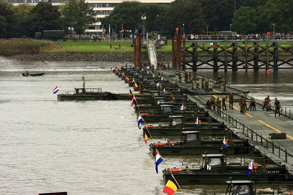 Pontonbrug '14-18' - Antwerpen